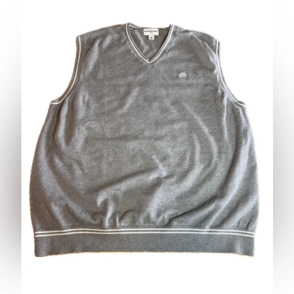 Banana Republic Sweater Mens XXL Gray V-Neck Sleeveless Cotton Golf, Preppy